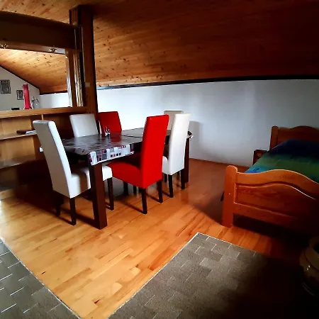 아파트 Helena's Place 페일